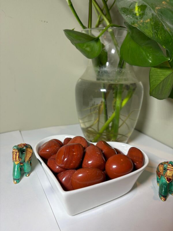 Red Jasper Crystal Tumbled Stone (1 kg pack) - Image 4