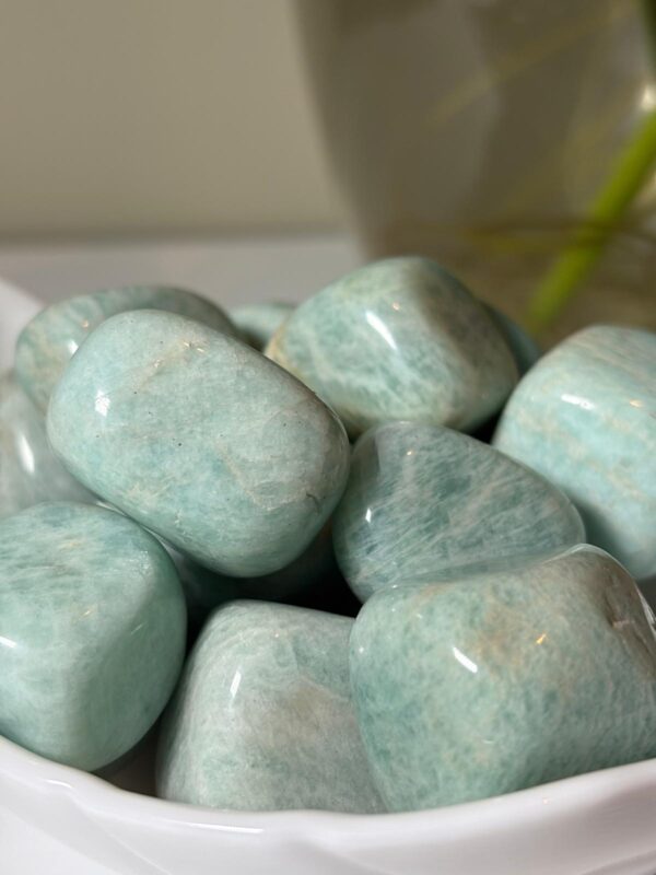 Amazonite Tumbled Stones (1 kg pack) - Image 2