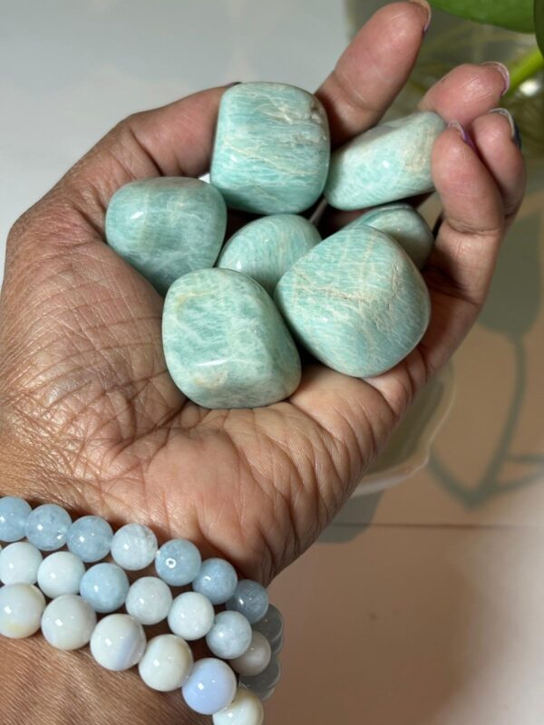 Amazonite Tumbled Stones (1 kg pack) - Image 6