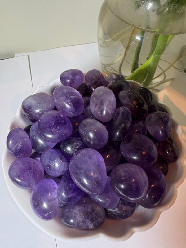 Amethyst Tumbled Stone (1 kg pack) - Image 4